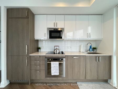 For Lease - 77 Mutual Street Unit# 2404, Toronto, Ontario - Photo 4