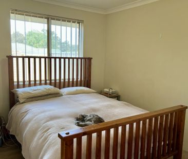 Neatly presented three bedroom home - Photo 4