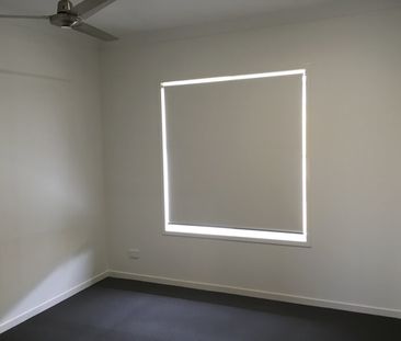 Family Home in Coomera Springs with Several Living Areas and Large ... - Photo 6