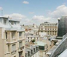 Logement à Paris, Location meublée - Photo 2