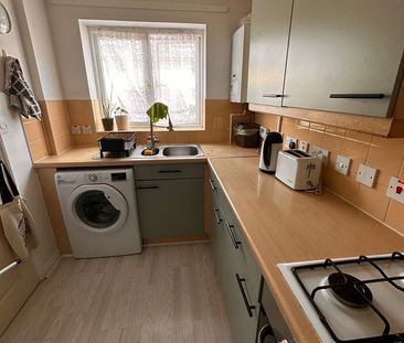 2 Bed Terraced House, Peckham Grove, SE15 - Photo 6