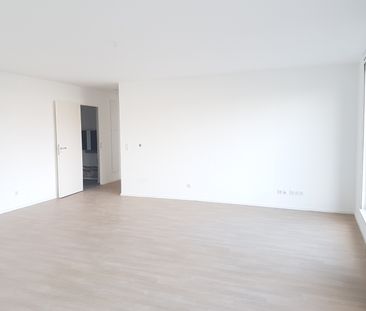 Location Appartement 3 pièces 78m² LILLE 59160 - Photo 1
