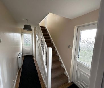 2 bedroom end of terrace house to rent - Photo 6