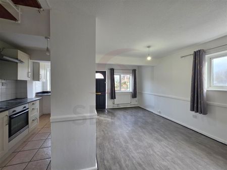 Blackthorn Drive, LE4, Leicester - Photo 3