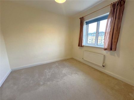 4 bedroom terraced house to rent - Photo 5