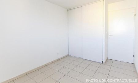 location Appartement T2 DE 45.3m² À LYON - Photo 2