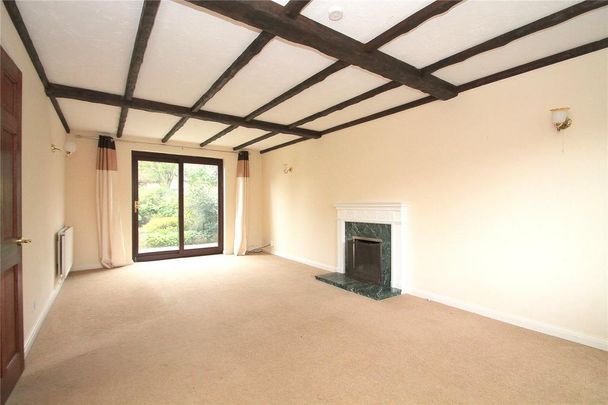 4 bedroom detached house to rent - Photo 1
