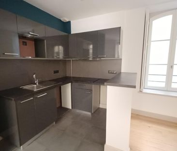 location Appartement F2 DE 57.2m² À NIMES - Photo 4