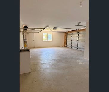 Spacious Coastal Living in Prestigious Tura Beach - Photo 4