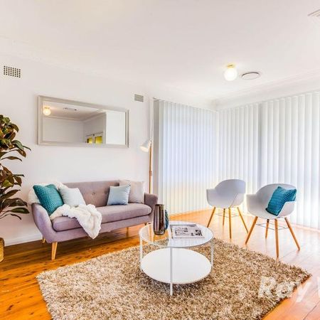 Large Family Home - Photo 5