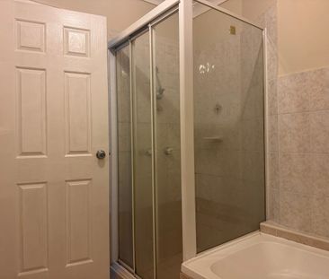 3 BEDROOM IN PRME LOCATION - Photo 3