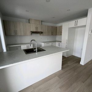 Appartement 51/2 neuf à louer - Photo 2