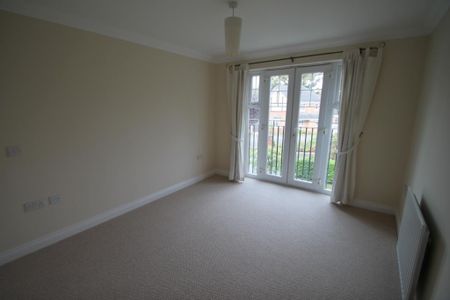 2 bedroom apartment to rent - Photo 2
