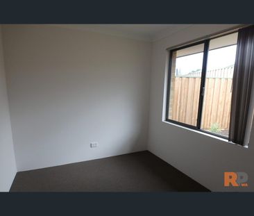 36 Janselling Avenue, Ellenbrook, WA 6069 - Photo 1