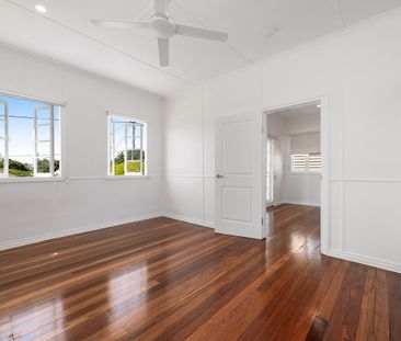 Modern Family Oasis in Nundah - Photo 6