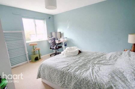 1 bedroom semi-detached house to rent - Photo 2