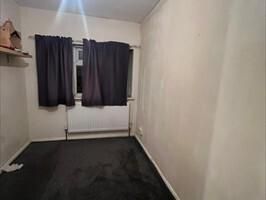 2 bedroom semi-detached house to rent - Photo 5