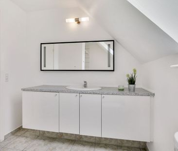 Moderne rækkehus i naturrige og børnevenlige omgivelser med kort af... - Photo 1