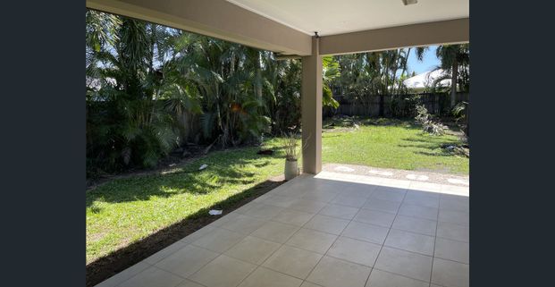 Bright & Cheery Home in South Mission! - Photo 1