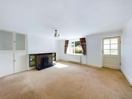 2 bedroom semi-detached house to rent - Photo 1