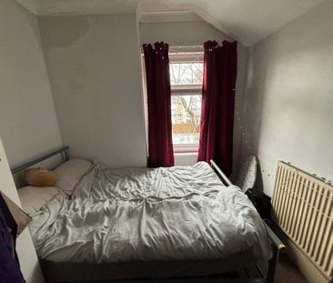 4 bedroom house to rent - Photo 2