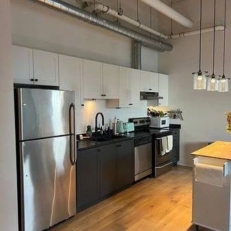 2 Bedroom, 2 Bathroom - The Argyle Lofts - Photo 3