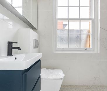 4 bedroom detached house to rent - Photo 6