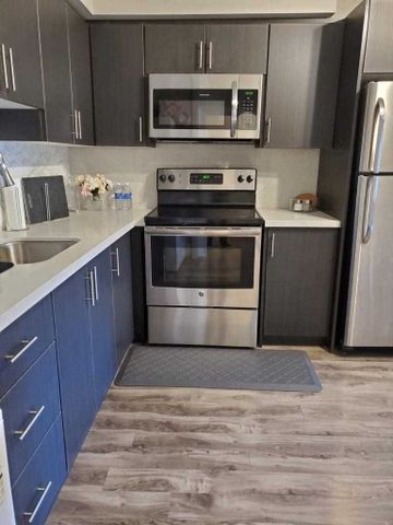 For Lease - 58 Centre Avenue, Toronto, Ontario - Photo 4