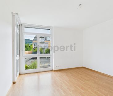 Grosszügige 3-Zimmer Wohnung in Ehrendingen - Photo 2