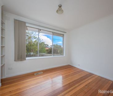 Everything at the touch of your fingertips! - Photo 3