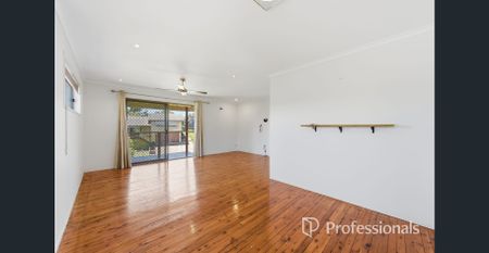 Spacious 4-bedroom family home! - Photo 2