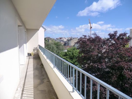 T4 AVEC BALCON ET GARAGE secteur RENOIR CHU - Photo 1