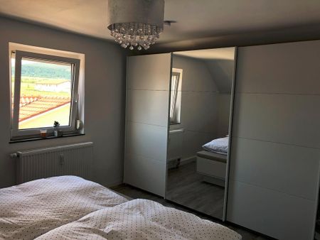 Deidesheim / Ruppertsberg lichtdurchflutete DG Wohnung - Photo 4