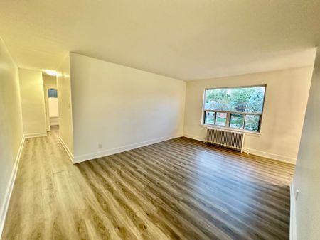 For Lease - 1 Wingreen Court Unit# 5, Toronto, Ontario - Photo 5