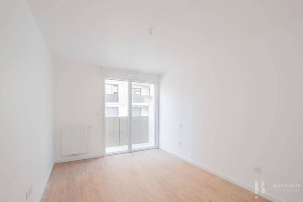 Rental Apartment Bordeaux Saint-Jean - Photo 1