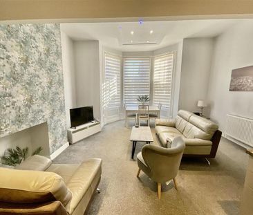 2 bedroom property to rent - Photo 3