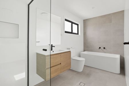 Brand New 3 Bedroom Townhouse with Garage - Photo 5