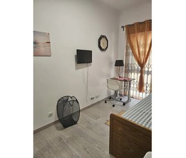 Estrada de Benfica, Lisbon, Lisbon 1500 - Photo 3