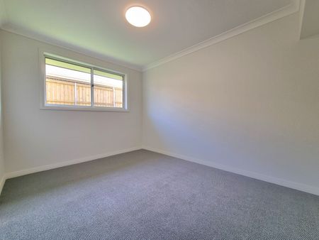 Home For Rent - Photo 3