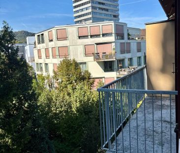 Charmante 2-Zimmerwohnung mit Balkon in Alt-Wiedikon / Binz - Photo 4