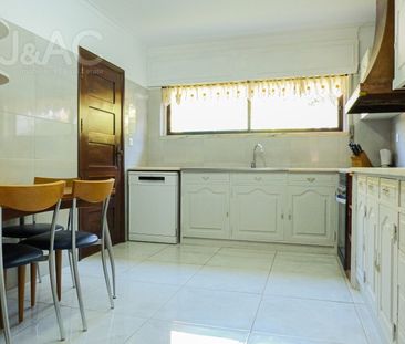 Moradia T4 em Lisboa - Photo 1