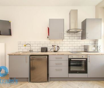 1 bed Studio for Rent - Photo 2