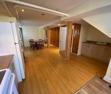 3 1/2 Ahuntsic - Photo 2