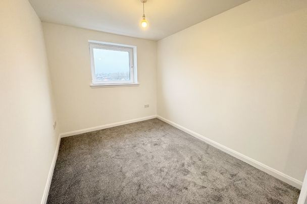 2 Bed, Flat - Photo 1