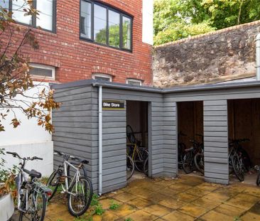 3 bedroom apartment to rent - Photo 6