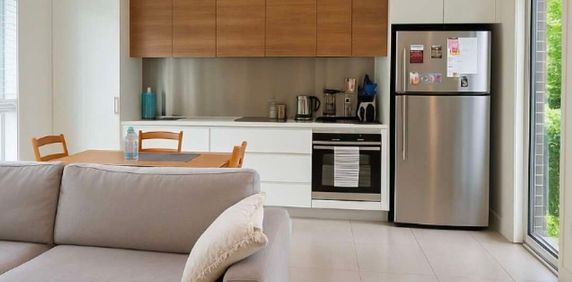 Beverly Hills - Photo 2