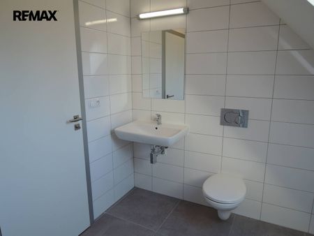 Pronájem bytu 2+kk 76 m² - Fotografie 4