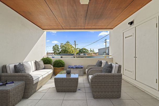 2/428 New Canterbury Rd, Dulwich Hill - Photo 1