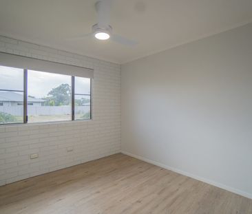 Renovated home on 5200m2 - Photo 5