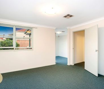 Great Location, Quiet and Well Presented Home - Photo 3